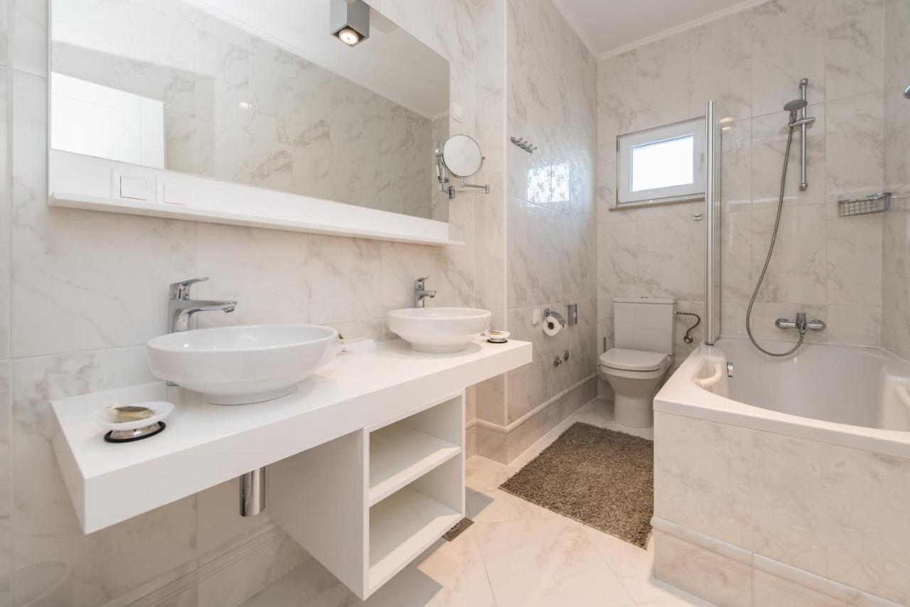 Apartament Pool Terrace Sea View Sarkic Novalja Zewnętrze zdjęcie