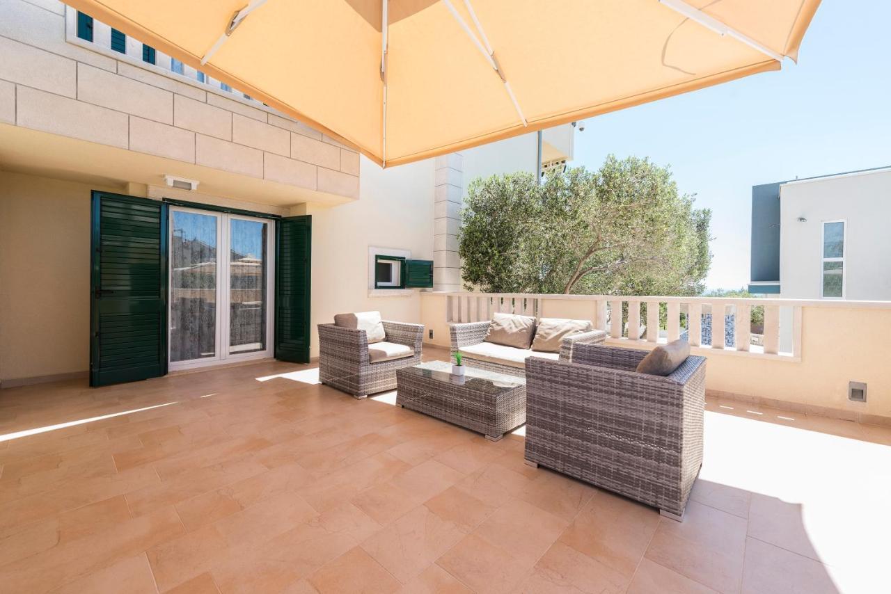 Apartament Pool Terrace Sea View Sarkic Novalja Zewnętrze zdjęcie
