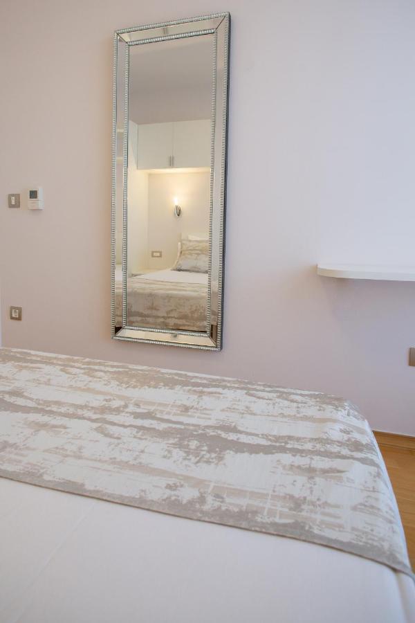Apartament Pool Terrace Sea View Sarkic Novalja Zewnętrze zdjęcie